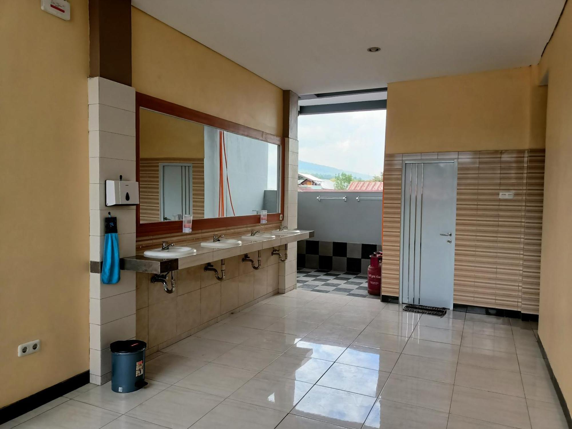 רוטנג Chacha Homestay & Dormitory מראה חיצוני תמונה